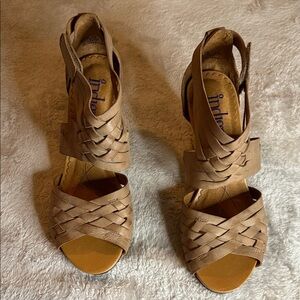 Indigo Women's Brown Woven Sandals